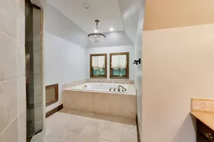 1106 Astor Pl, Glencoe, IL 60022 - Photo 36