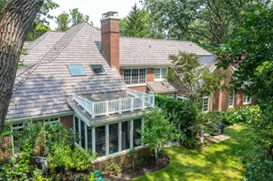 863 Gloucester Crossing, Lake Forest, IL 60045 - Photo 18