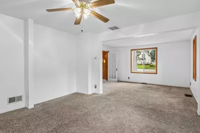 11806 Maple Avenue, Hebron, IL 60034 - Photo 22