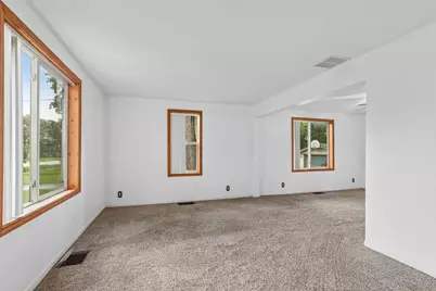 11806 Maple Avenue, Hebron, IL 60034 - Photo 14