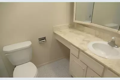 150 Lake Boulevard #118, Buffalo Grove, IL 60089 - Photo 12