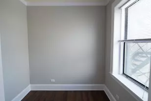 817 W Lakeside Pl, Chicago, IL 60640 - Photo 12