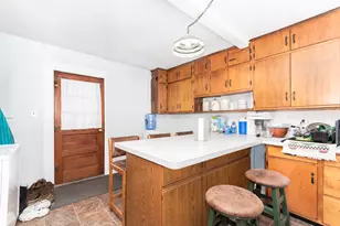 202 N Main St, Sandwich, IL 60548 - Photo 6