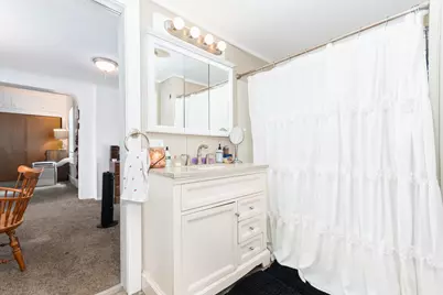 202 N Main Street #1, Sandwich, IL 60548 - Photo 12