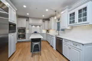 798 Highview Ave, Glen Ellyn, IL 60137 - Photo 10