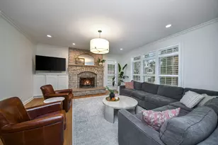 798 Highview Ave, Glen Ellyn, IL 60137 - Photo 14