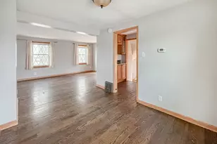 5156 W 63rd Pl, Chicago, IL 60638 - Photo 8