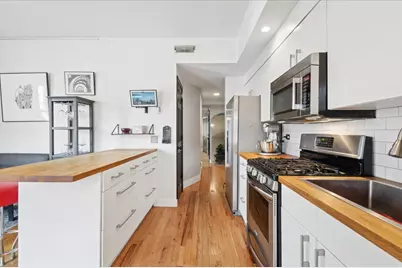 2716 N Sawyer Avenue #1B, Chicago, IL 60647 - Photo 6
