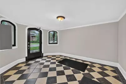 406 Wesley Avenue #1, Oak Park, IL 60302 - Photo 2