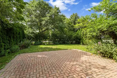 807 Surrey Lane, Glenview, IL 60025 - Photo 28