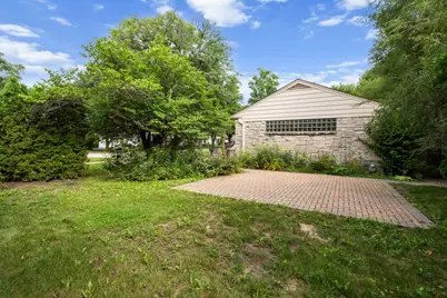 807 Surrey Lane, Glenview, IL 60025 - Photo 30
