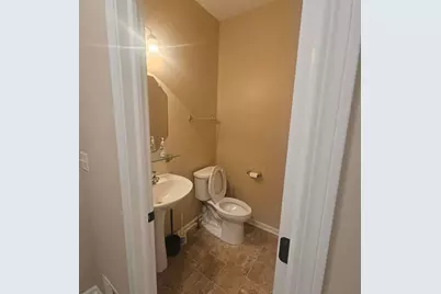 6085 Delaney Drive, Hoffman Estates, IL 60192 - Photo 10
