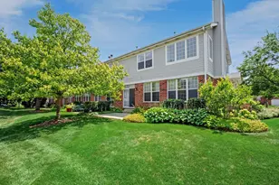 129 Chestnut Hills Cir, Burr Ridge, IL 60527 - Photo 24