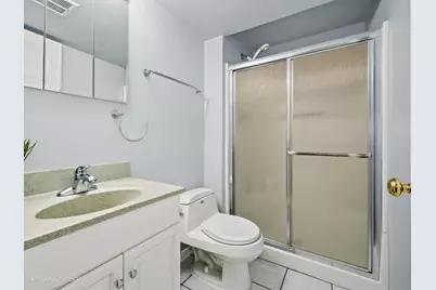 129 Chestnut Hills Circle #129, Burr Ridge, IL 60527 - Photo 22