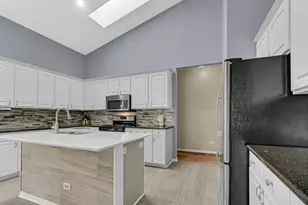 735 Pentwater Rd, Romeoville, IL 60446 - Photo 22