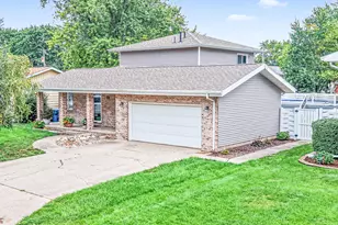 808 N Mohave Dr, Pontiac, IL 61764 - Photo 52