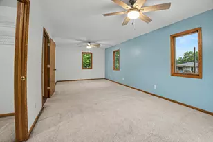 808 N Mohave Dr, Pontiac, IL 61764 - Photo 32