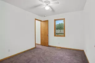 808 N Mohave Dr, Pontiac, IL 61764 - Photo 14