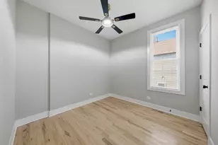 10546 S Ave J, Chicago, IL 60617 - Photo 16