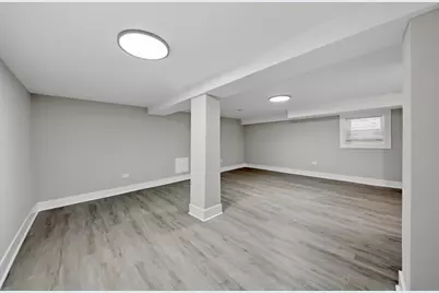10546 S Avenue J, Chicago, IL 60617 - Photo 26
