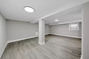 10546 S Ave J, Chicago, IL 60617 - Photo 26