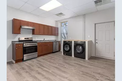 73 S Main Street #2R, Oswego, IL 60543 - Photo 6