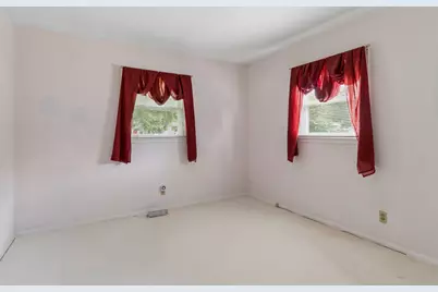 777 Redwood Drive, Aurora, IL 60506 - Photo 12
