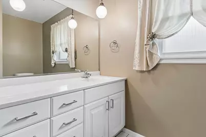 777 Redwood Drive, Aurora, IL 60506 - Photo 8