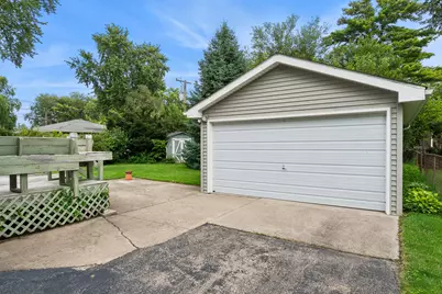 777 Redwood Drive, Aurora, IL 60506 - Photo 18
