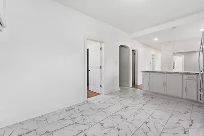 1808 S 22nd Avenue, Maywood, IL 60153 - Photo 14