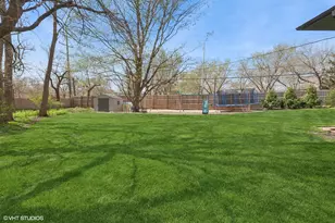 841 Hawthorne Dr, Naperville, IL 60540 - Photo 12