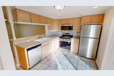 1985 Westview Lane, Round Lake Beach, IL 60073 - Photo 4