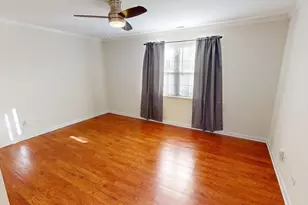 1985 Westview Ln, Round Lake Beach, IL 60073 - Photo 18