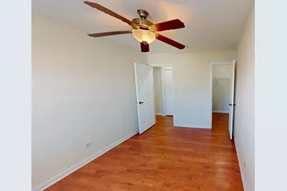 1985 Westview Lane, Round Lake Beach, IL 60073 - Photo 10