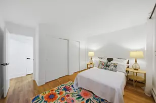 526 W Roscoe St, Chicago, IL 60657 - Photo 10