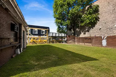 4387 N Elston Avenue, Chicago, IL 60641 - Photo 8