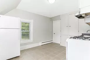 642 E Chicago St, Elgin, IL 60120 - Photo 24