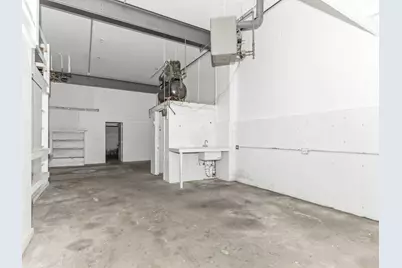 642 E Chicago Street, Elgin, IL 60120 - Photo 34