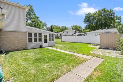 1323 E Rosita Drive, Palatine, IL 60074 - Photo 36