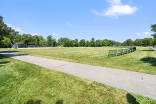 1323 E Rosita Dr, Palatine, IL 60074 - Photo 38