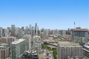 500 W Superior St, Chicago, IL 60654 - Photo 22