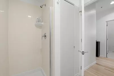 500 W Superior Street #1010, Chicago, IL 60654 - Photo 16