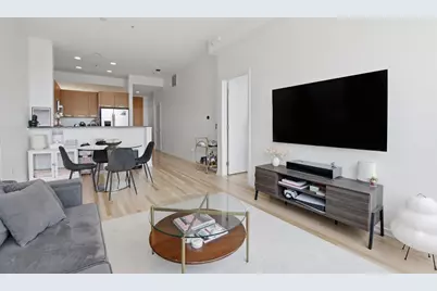 500 W Superior Street #1010, Chicago, IL 60654 - Photo 6
