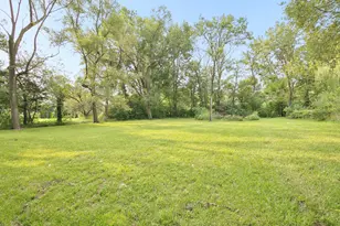 2098 W 2000S Rd, Kankakee, IL 60901 - Photo 22