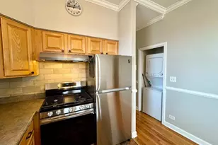 1537 N Fairfield Ave, Chicago, IL 60622 - Photo 12