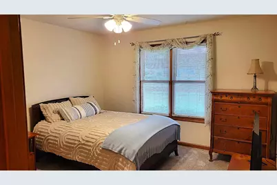 1109 Grove Street, Chatham, IL 62629 - Photo 12