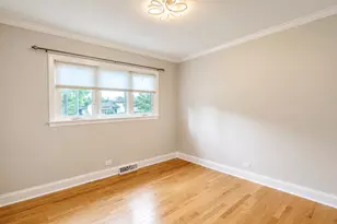602 S Carol Ln, Mount Prospect, IL 60056 - Photo 18