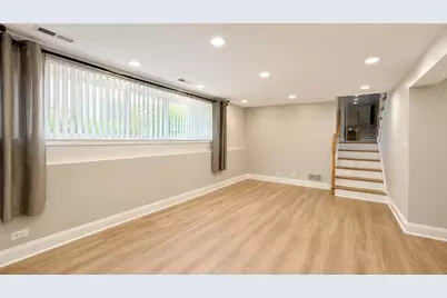 602 S Carol Lane, Mount Prospect, IL 60056 - Photo 10