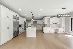 7814 Burr Oak Dr, McHenry, IL 60050 - Photo 12