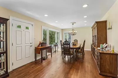 2870 Alden Lane, Des Plaines, IL 60018 - Photo 2